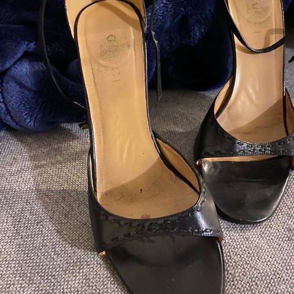 Black Gucci Heels - Picture 6 of 7